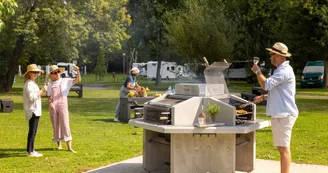 Camping Municipal Saintes Grandes Rives