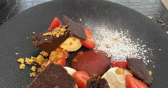 La Cave passe à Table