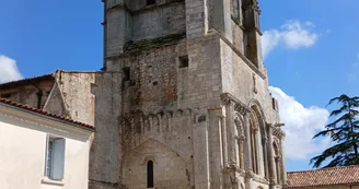 Eglise Saint-Nazaire Corme-Royal